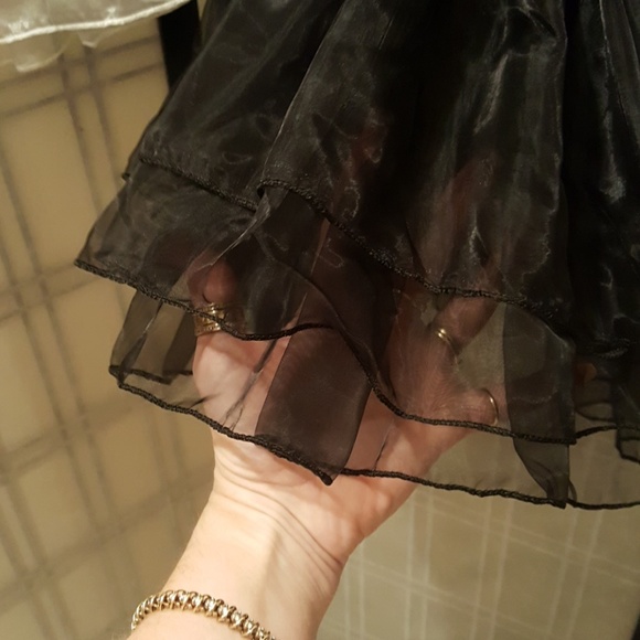 🌹Multi-Layered Blouse🛍 - Picture 4 of 4